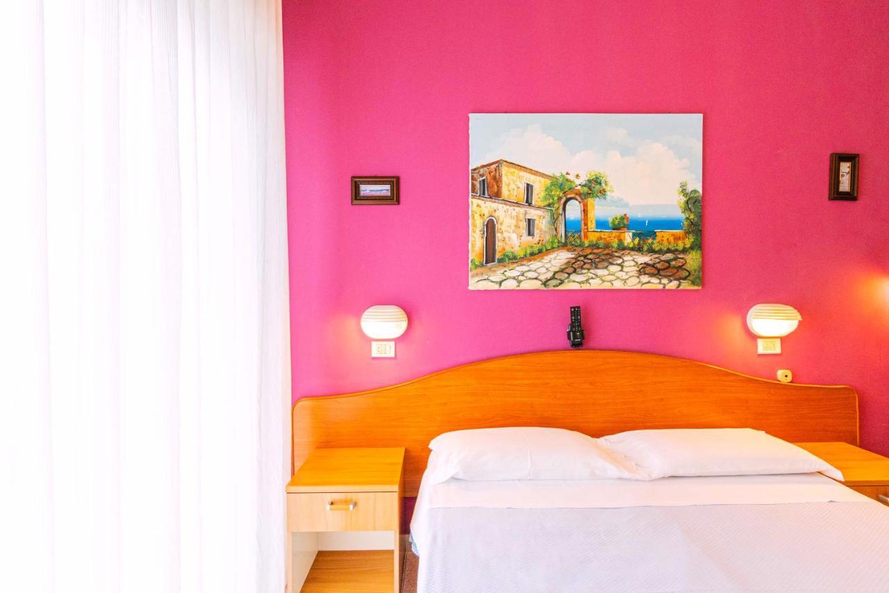 Hotel Arlino Rimini Exterior photo